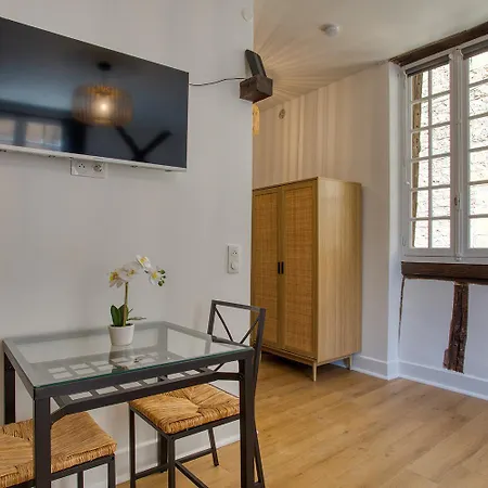 Apartment Studio, Centre Historique, 